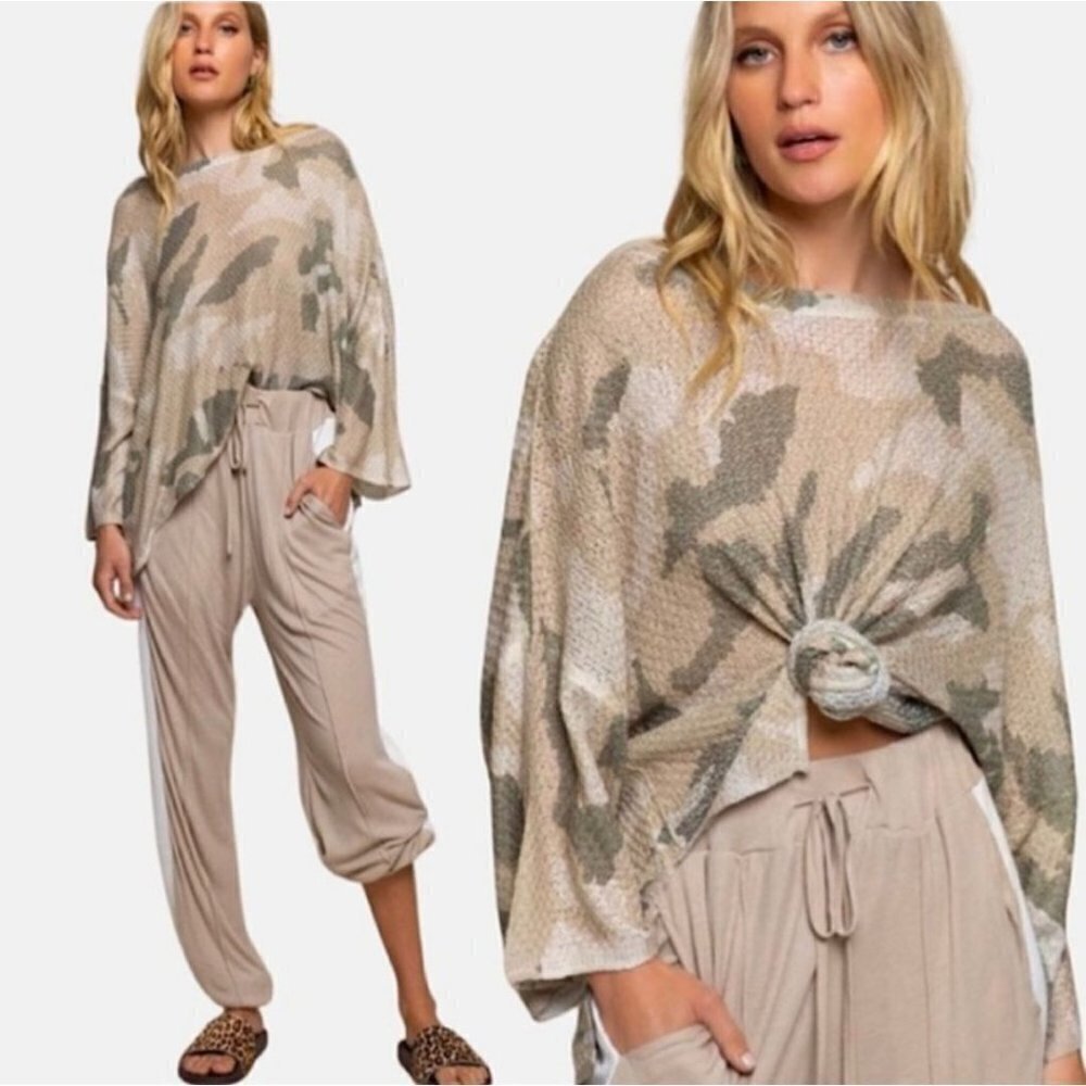 POL Camoflauge Camo Boho Oversized Knit Drop Shoulder Slouchy Pullover Medium